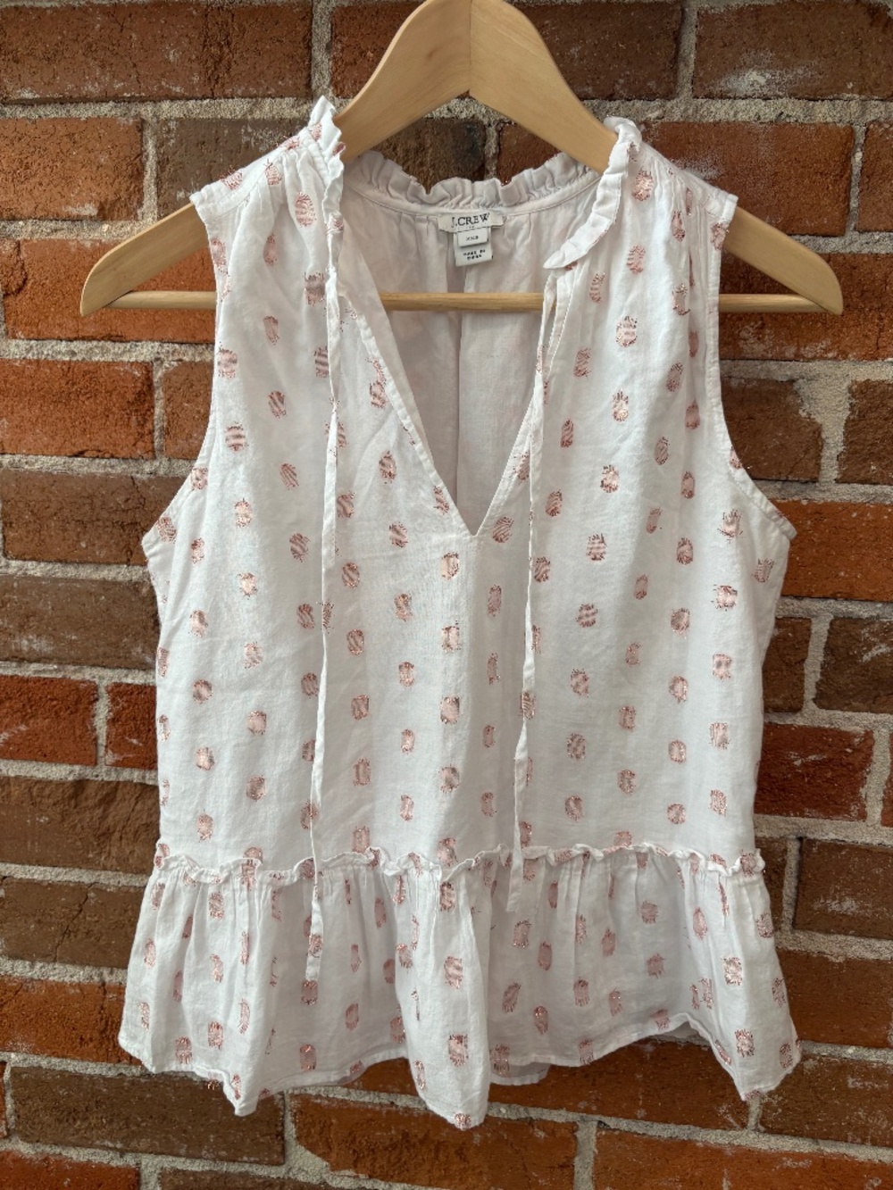 J Crew Sleeveless Peplum Top White + Rose Gold Metallic Pattern Size XXS